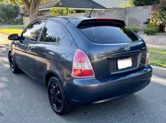 2009 Hyundai accent 4 cylinder